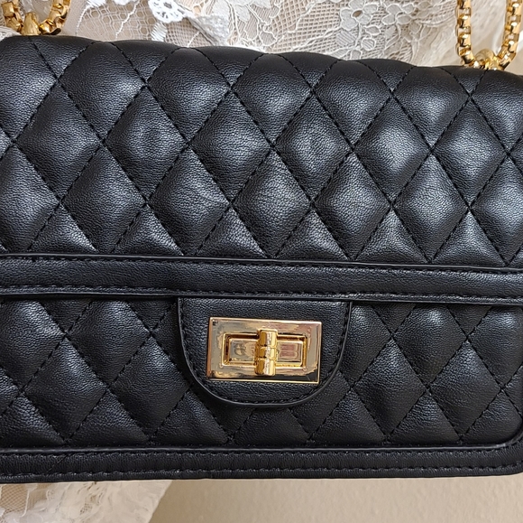 Fashion Nova Quilted Handbag #117 - Picture 2 of 5